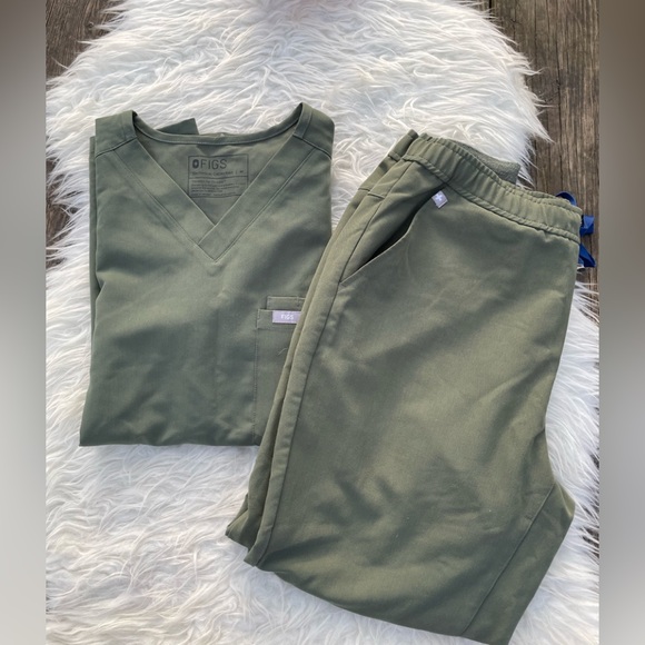 Figs Other - Figs Men’s Scrub Set